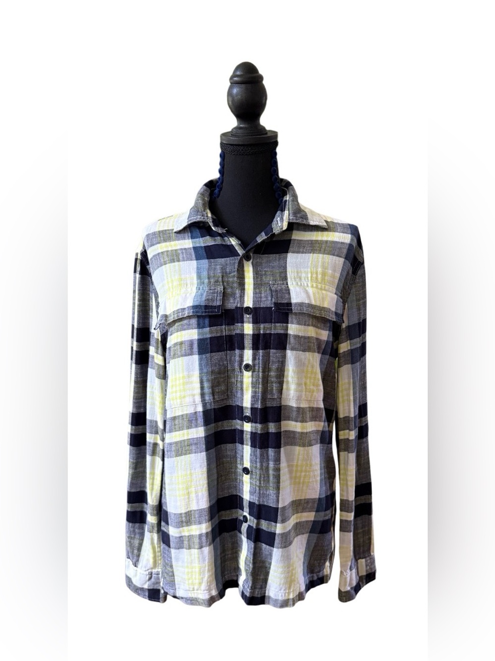 American Eagle Outfitters Plaid Button-Down Shirt in Navy, Yellow & White